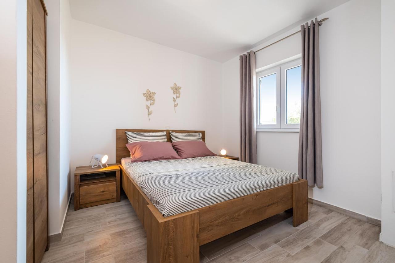 Appartamento House Of Dalmatia Pakoštane Esterno foto