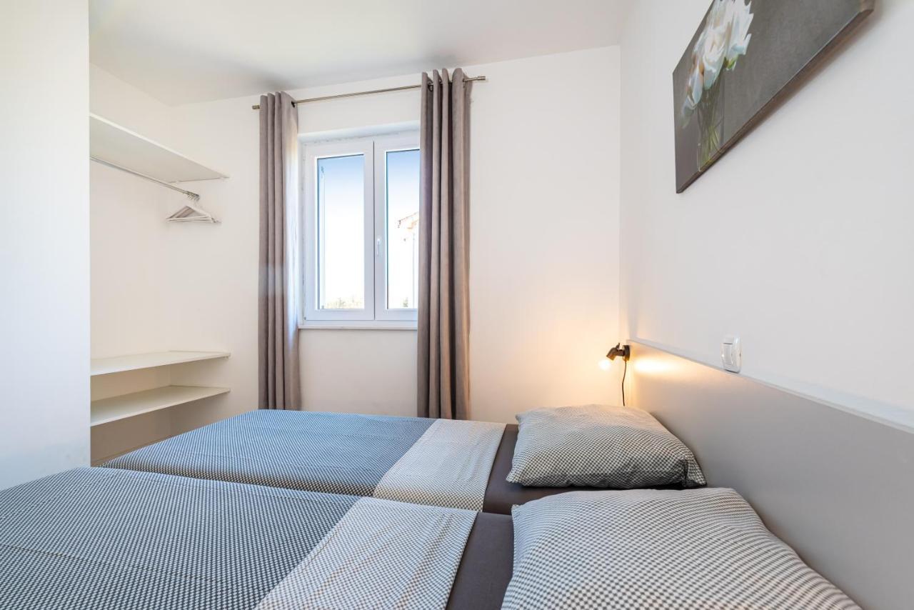 Appartamento House Of Dalmatia Pakoštane Esterno foto
