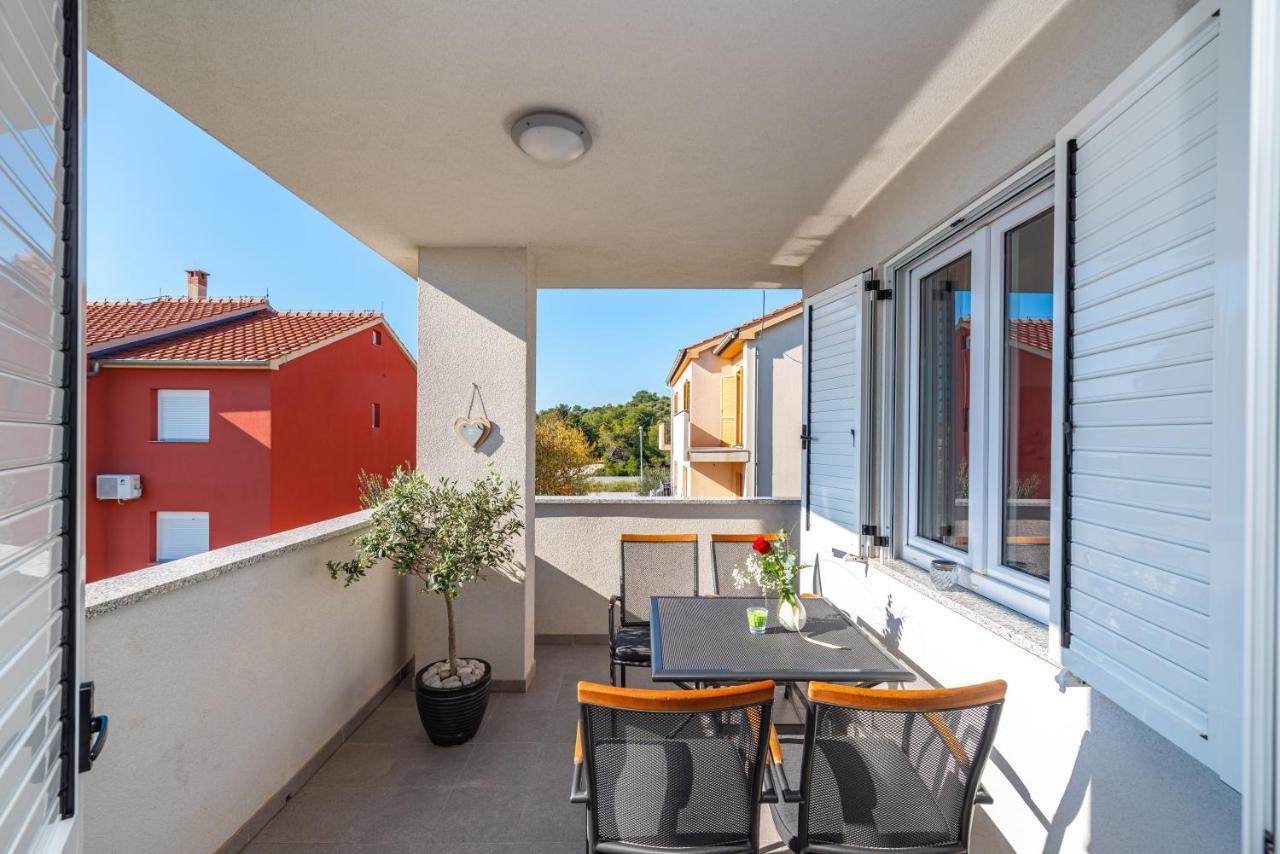 Appartamento House Of Dalmatia Pakoštane Esterno foto